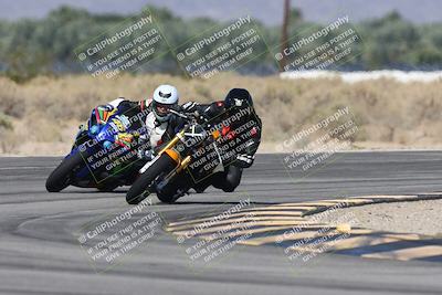 media/Oct-13-2025-Moto Forza (Mon) [[a66d839500]]/3-B Group/Session 3 (Turn 16)/